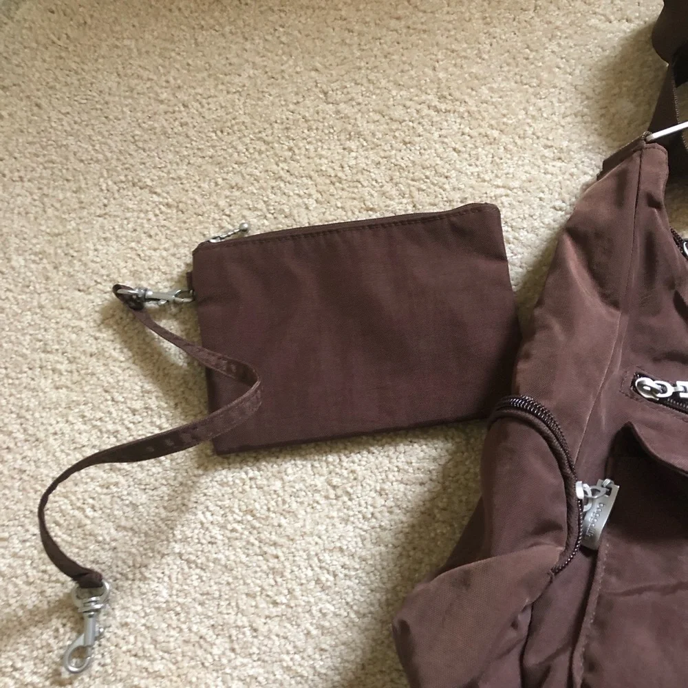 Baggallini perfect crossbody